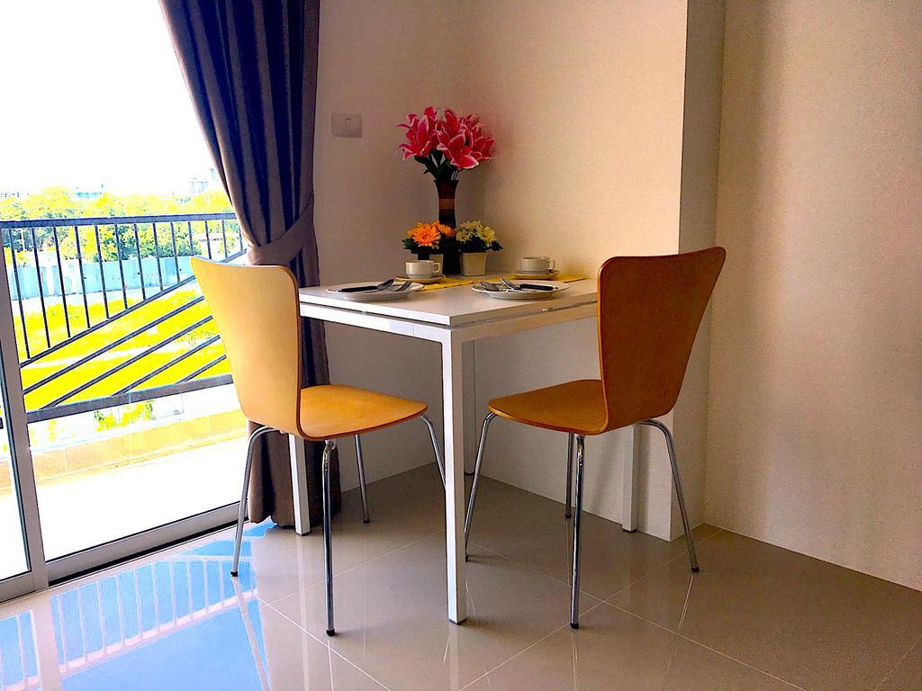 Breezy Room Pattaya Exterior photo